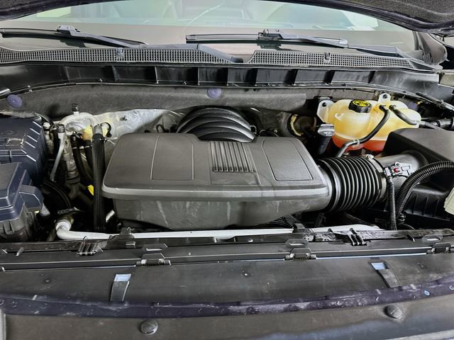 Used 2023 Chevrolet Tahoe Z71 w/ Luxury Package image 31