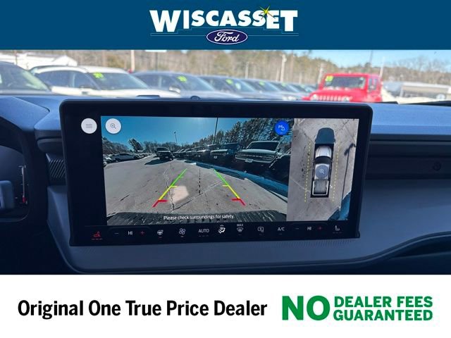 New 2026 Ford Maverick Lobo image 11