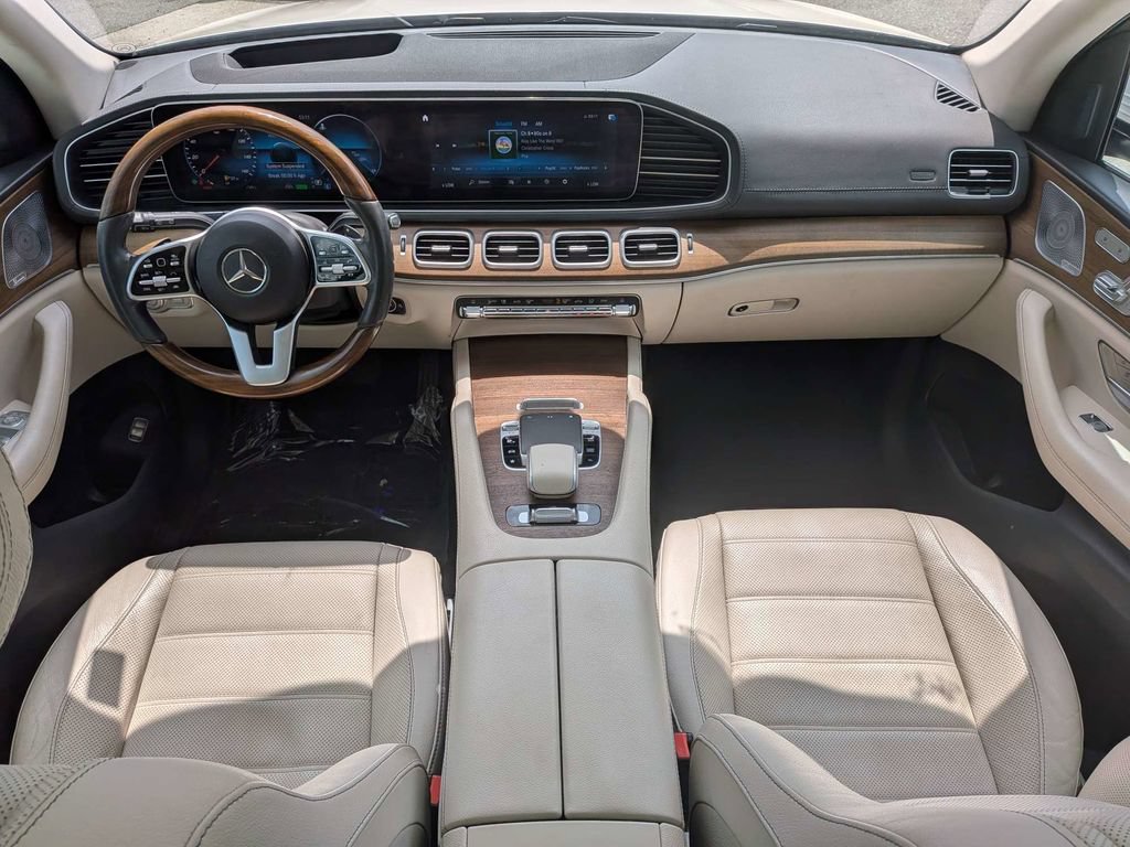 Used 2020 Mercedes-Benz GLS 450 4MATIC image 16