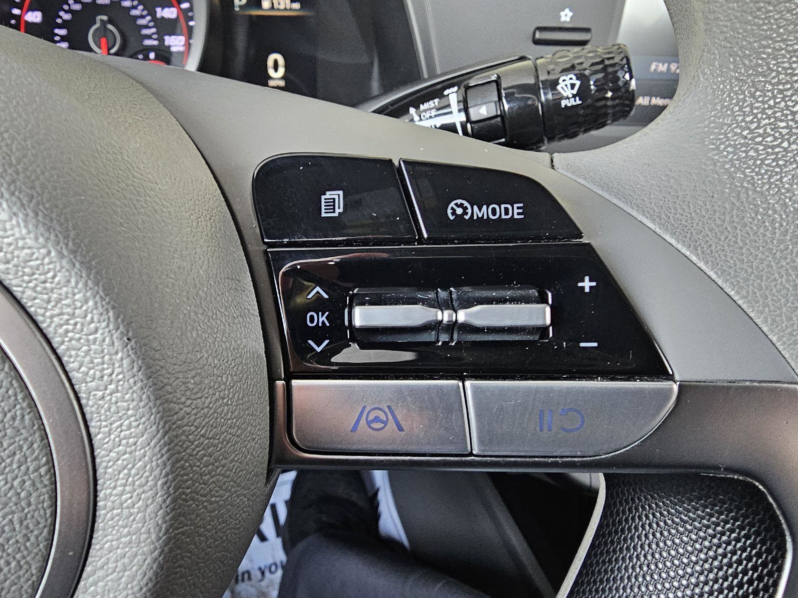 Used 2021 Hyundai Elantra SEL image 23