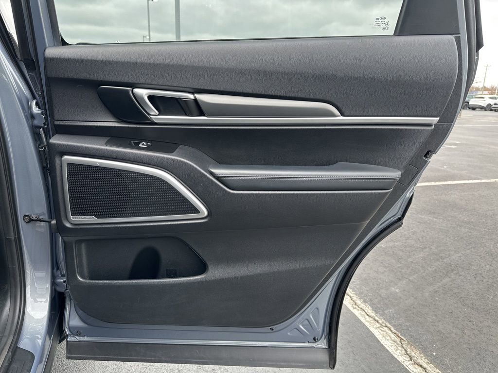 Used 2020 Kia Telluride S image 11