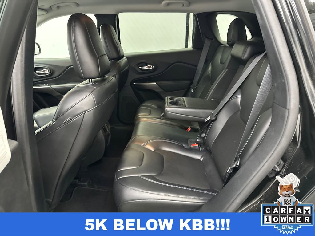 Used 2020 Jeep Cherokee Latitude Plus image 21