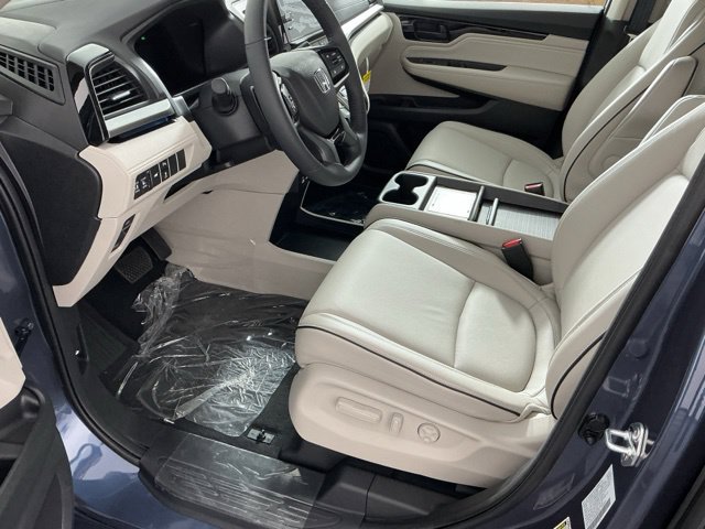 New 2027 Honda Odyssey Touring image 8