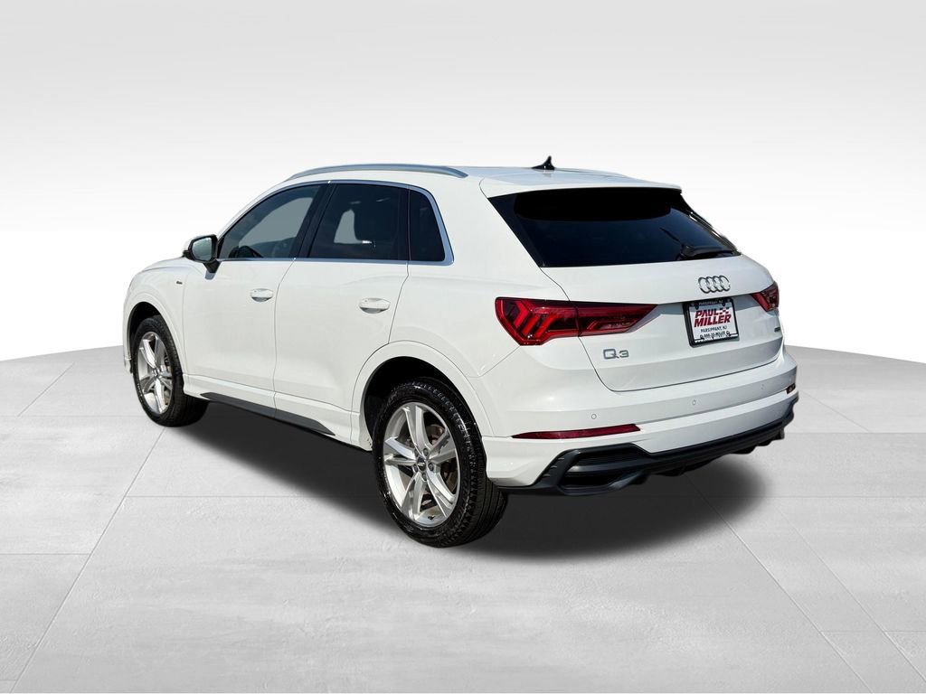 Used 2020 Audi Q3 2.0T Premium Plus w/ Premium Plus Package AWD/4WD image 6