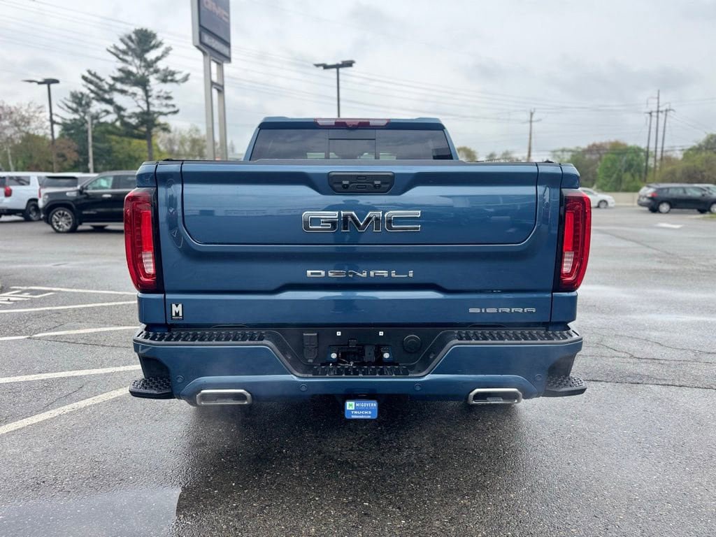 Used 2026 GMC Sierra 1500 Denali Ultimate AWD/4WD image 5