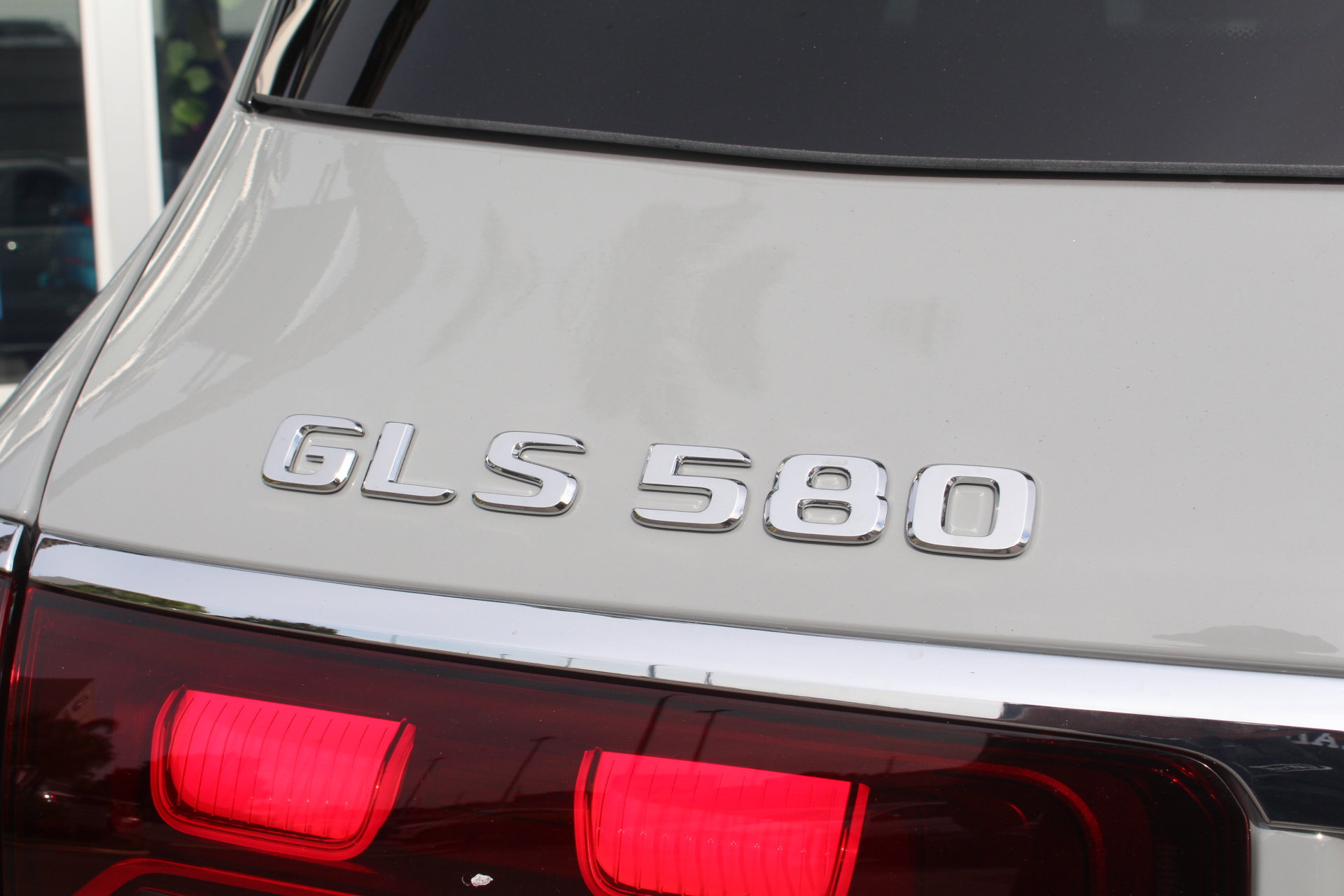 New 2026 Mercedes-Benz GLS 580 4MATIC image 6