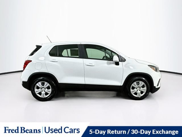 Used 2018 Chevrolet Trax LS FWD image 12