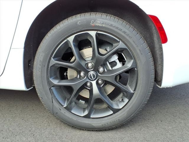 New 2026 Chrysler Pacifica Select w/ S Appearance Package AWD/4WD image 7
