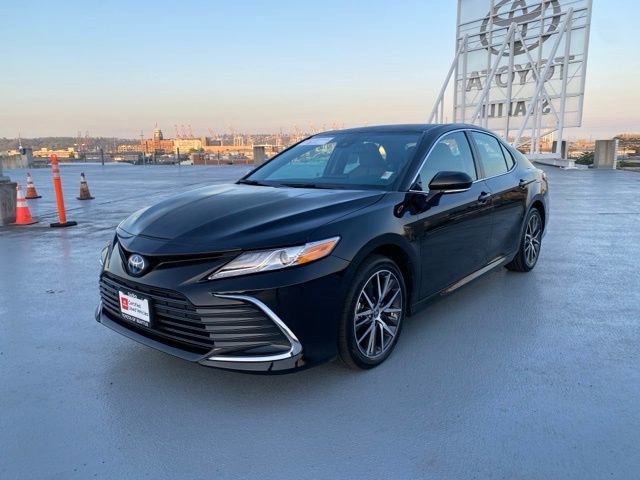 Certified 2024 Toyota Camry XLE image 7