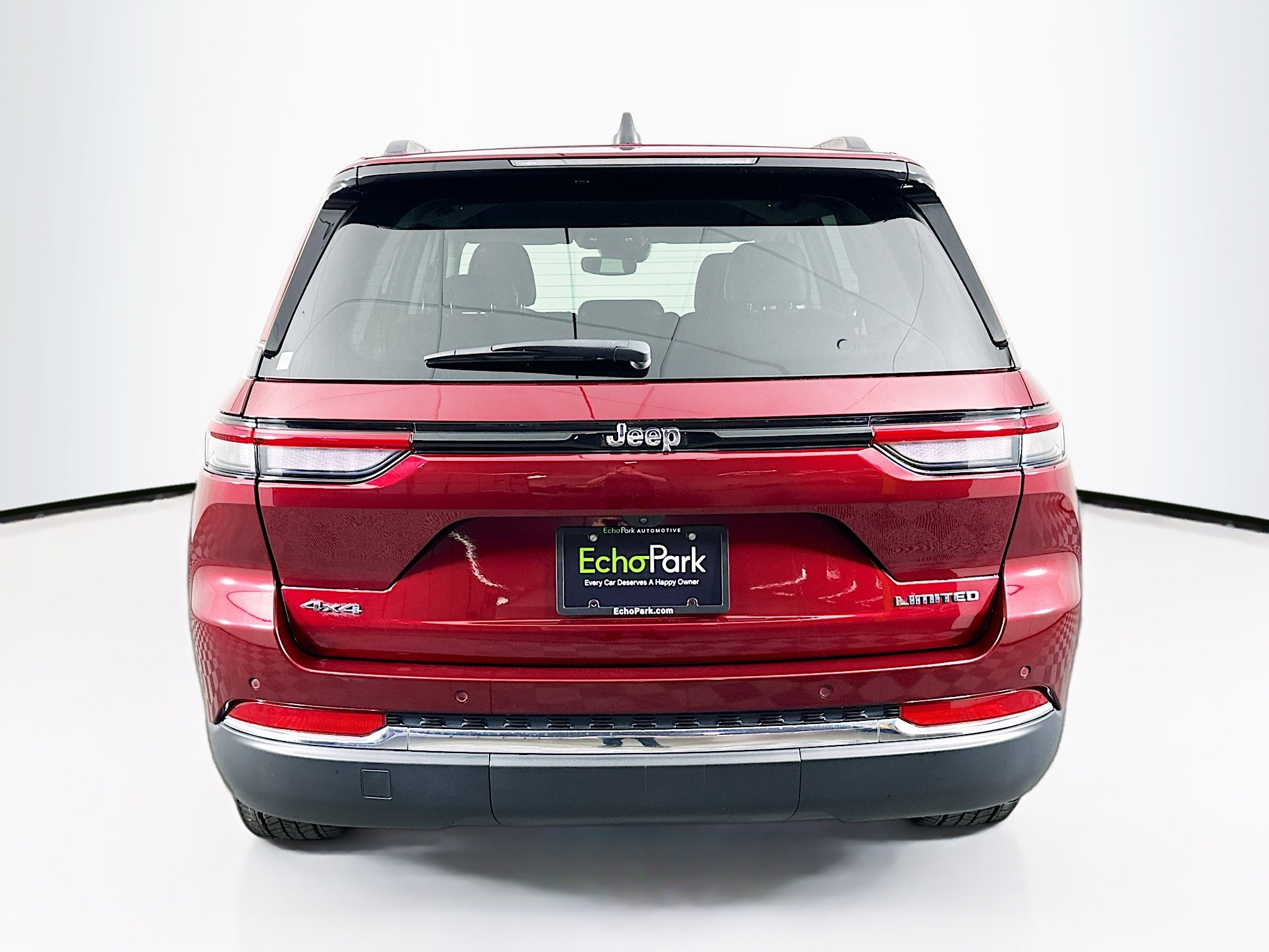 Used 2023 Jeep Grand Cherokee Limited image 7