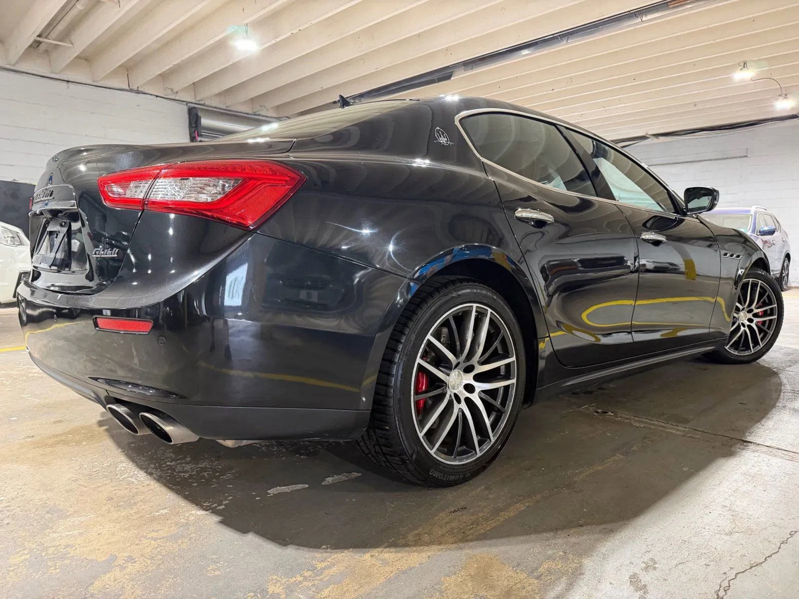 Used 2017 Maserati Ghibli S Q4 AWD/4WD image 4