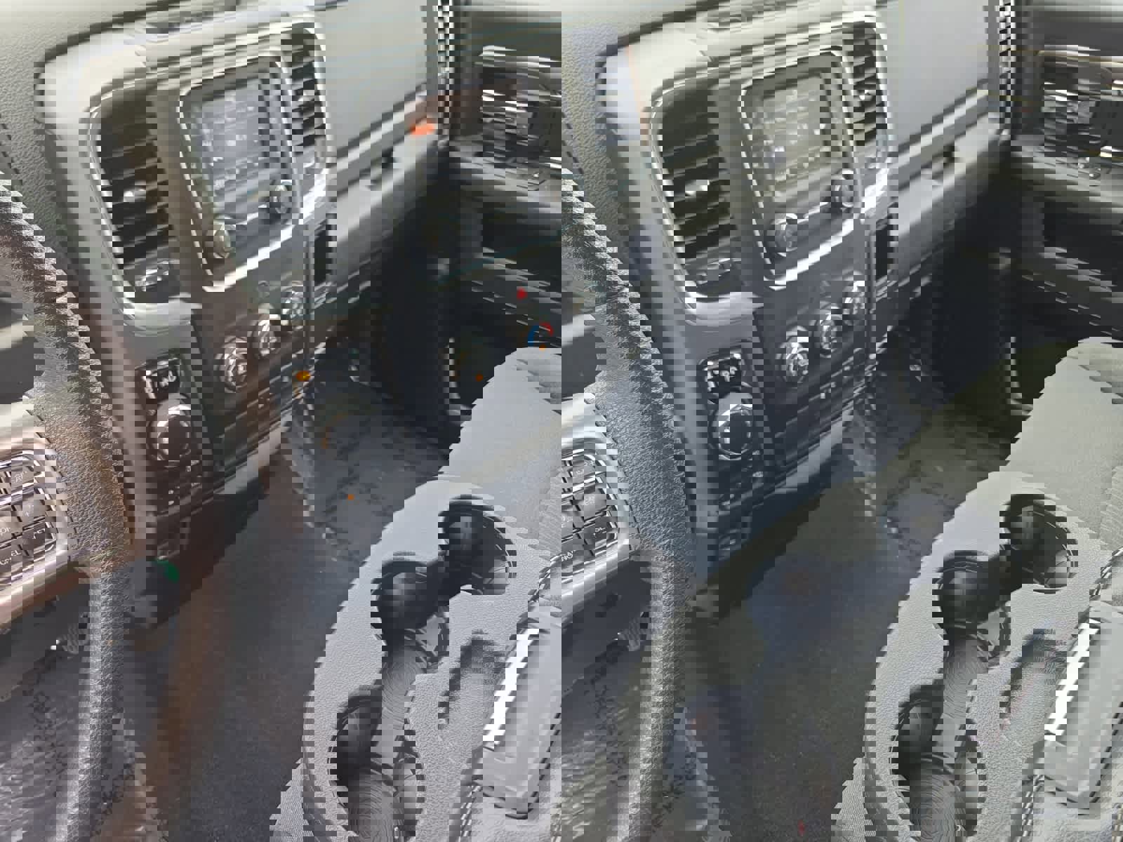 Used 2021 RAM 1500 Classic Warlock image 31