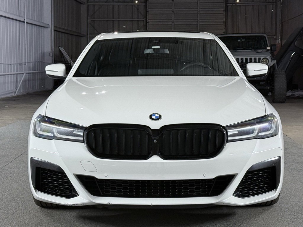 Used 2021 BMW M550i xDrive w/ Premium Package image 3