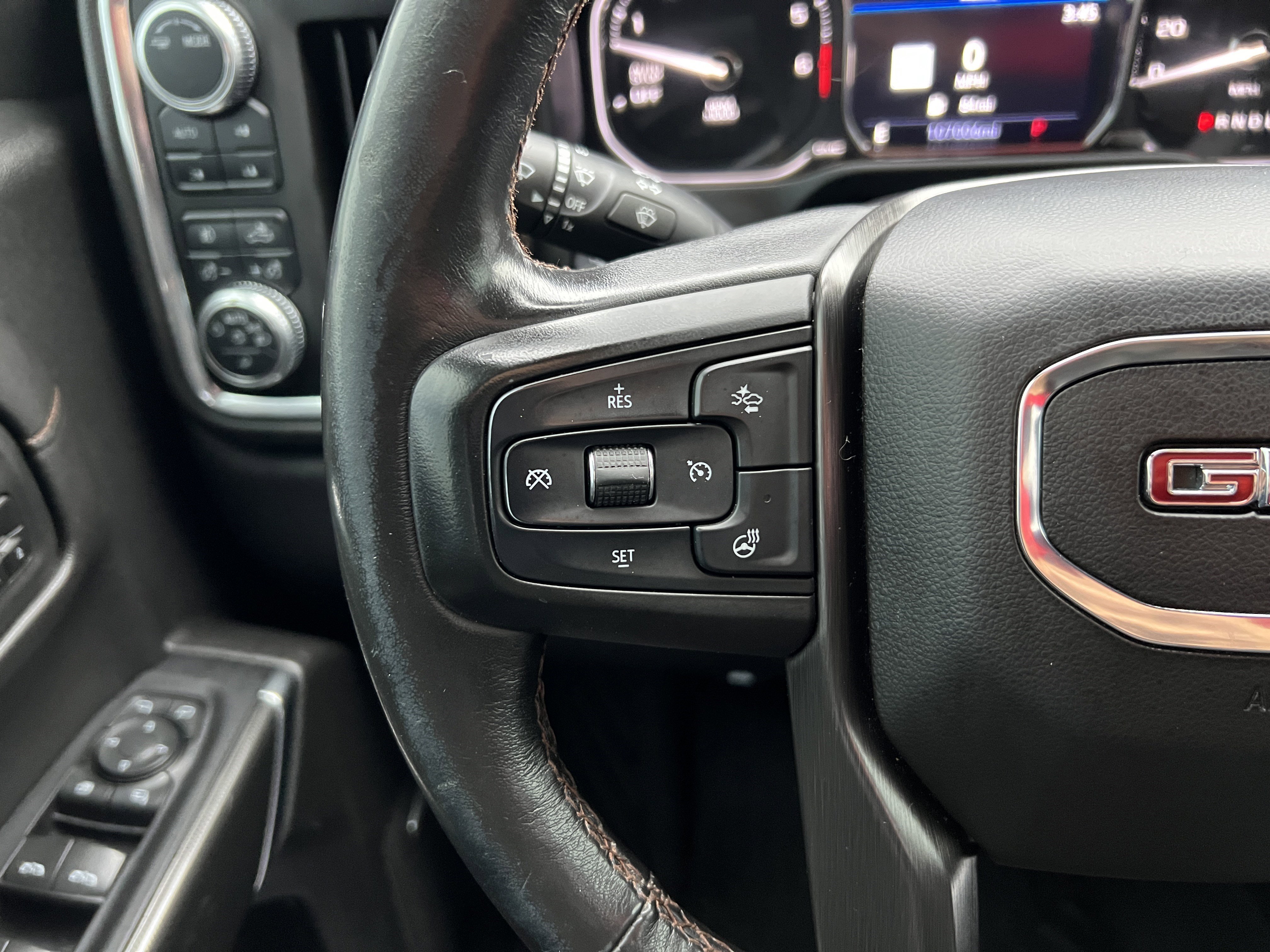 Used 2020 GMC Sierra 1500 AT4 w/ AT4 Premium Package AWD/4WD image 26