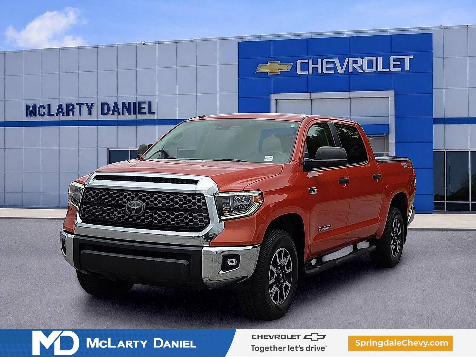 Used 2018 Toyota Tundra SR5 w/ TRD Off Road Package AWD/4WD video 2
