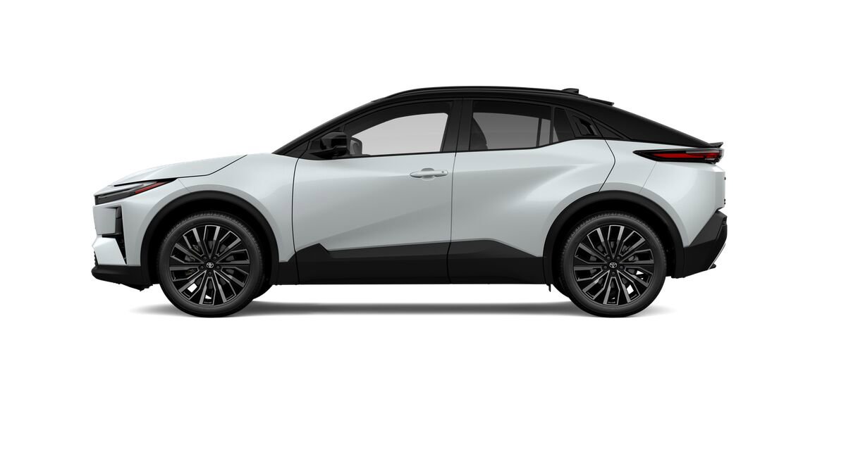 New 2026 Toyota C-HR AWD/4WD image 4