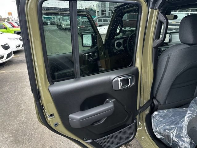 New 2026 Jeep Wrangler Unlimited Sport AWD/4WD image 31