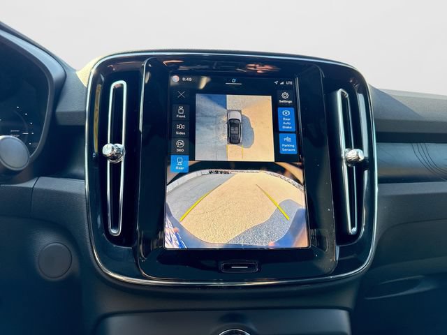 Certified 2024 Volvo C40 P8 Recharge Plus w/ Climate Package AWD/4WD image 27