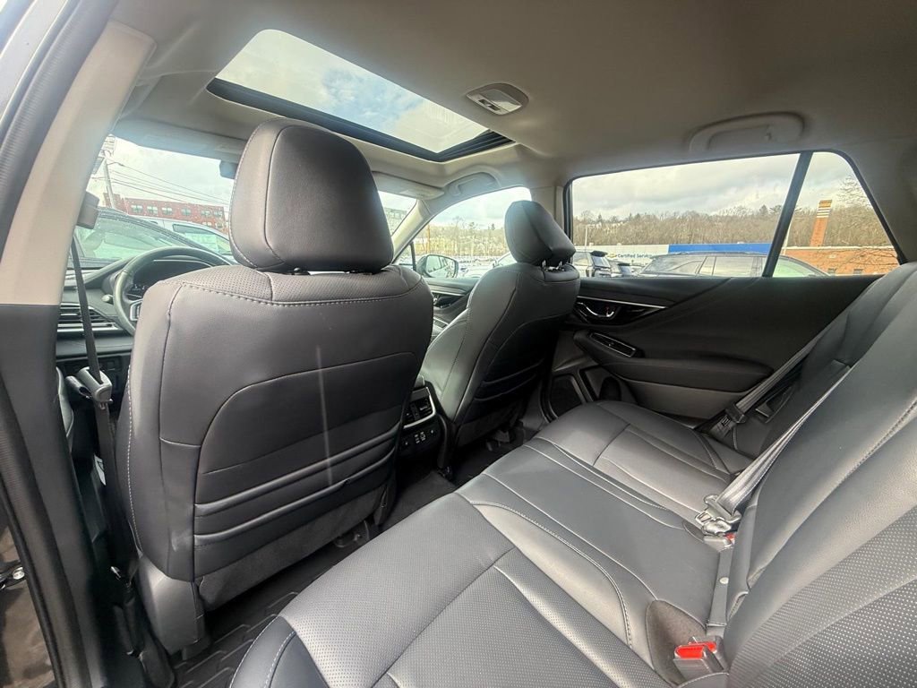 Used 2025 Subaru Outback Limited XT image 19