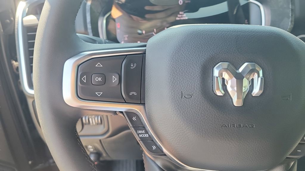 Used 2025 RAM 1500 Big Horn image 33