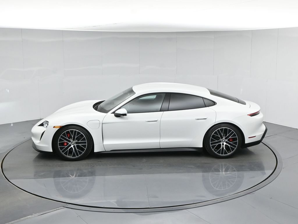 Used 2021 Porsche Taycan 4S image 43