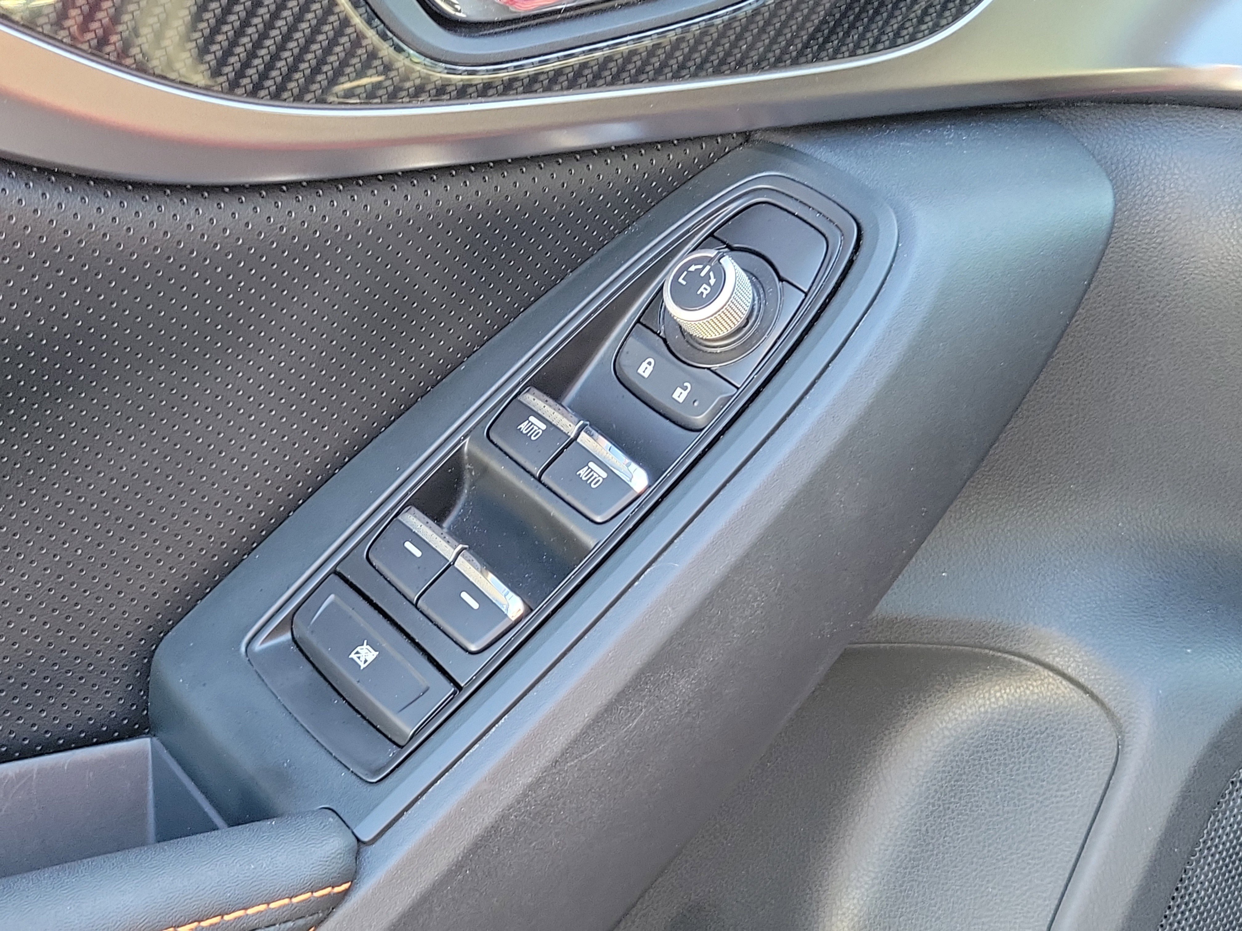 Used 2018 Subaru Crosstrek 2.0i Limited image 24