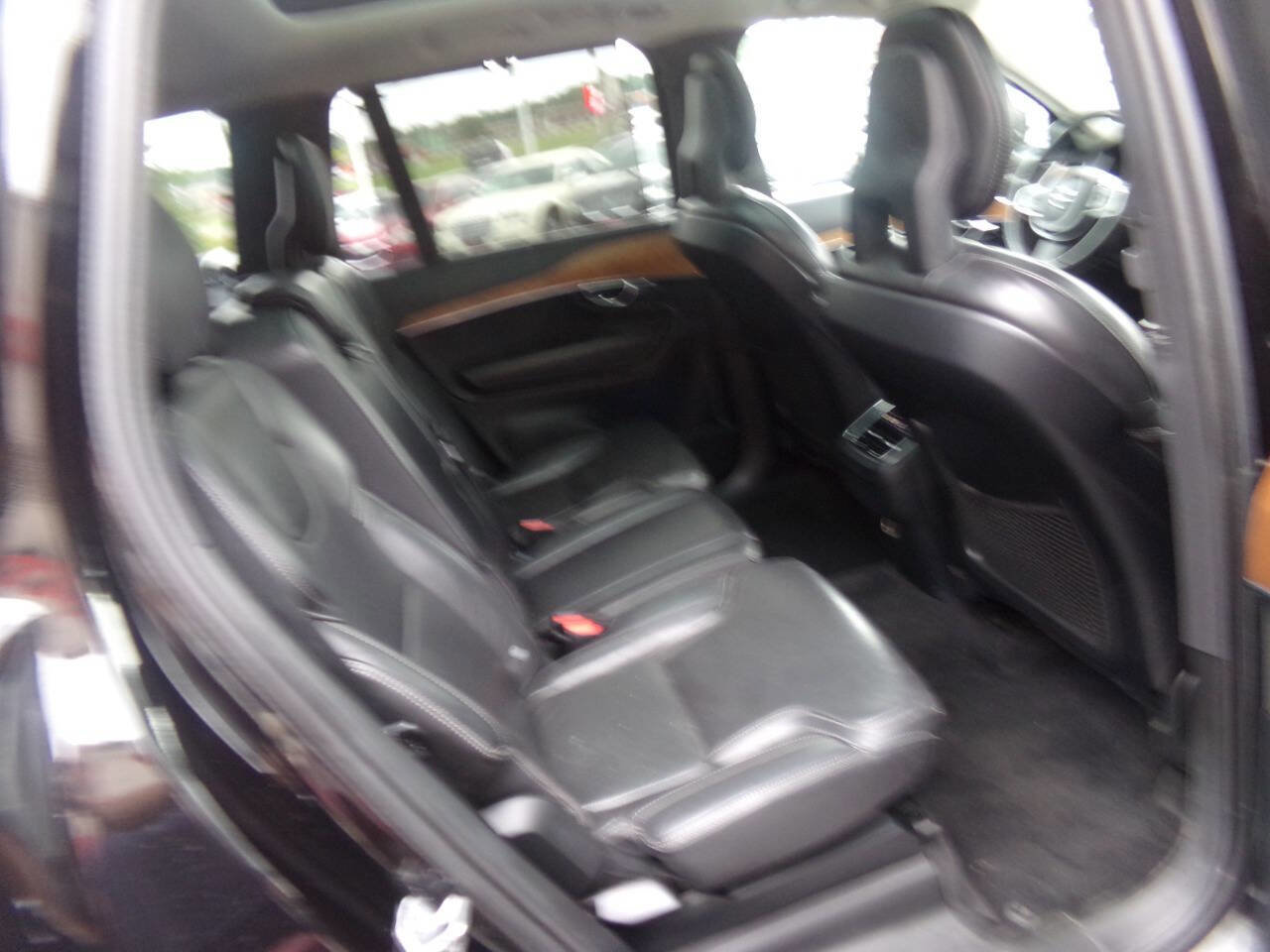 Used 2016 Volvo XC90 T6 Inscription image 25