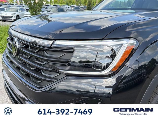 New 2026 Volkswagen Atlas Cross Sport SEL R-Line AWD/4WD image 12
