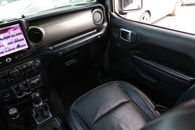 Used 2018 Jeep Wrangler Unlimited Sport S AWD/4WD image 25