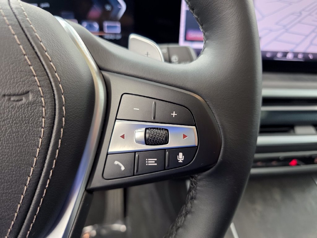 Certified 2025 BMW X5 sDrive40i w/ Premium Package RWD image 20