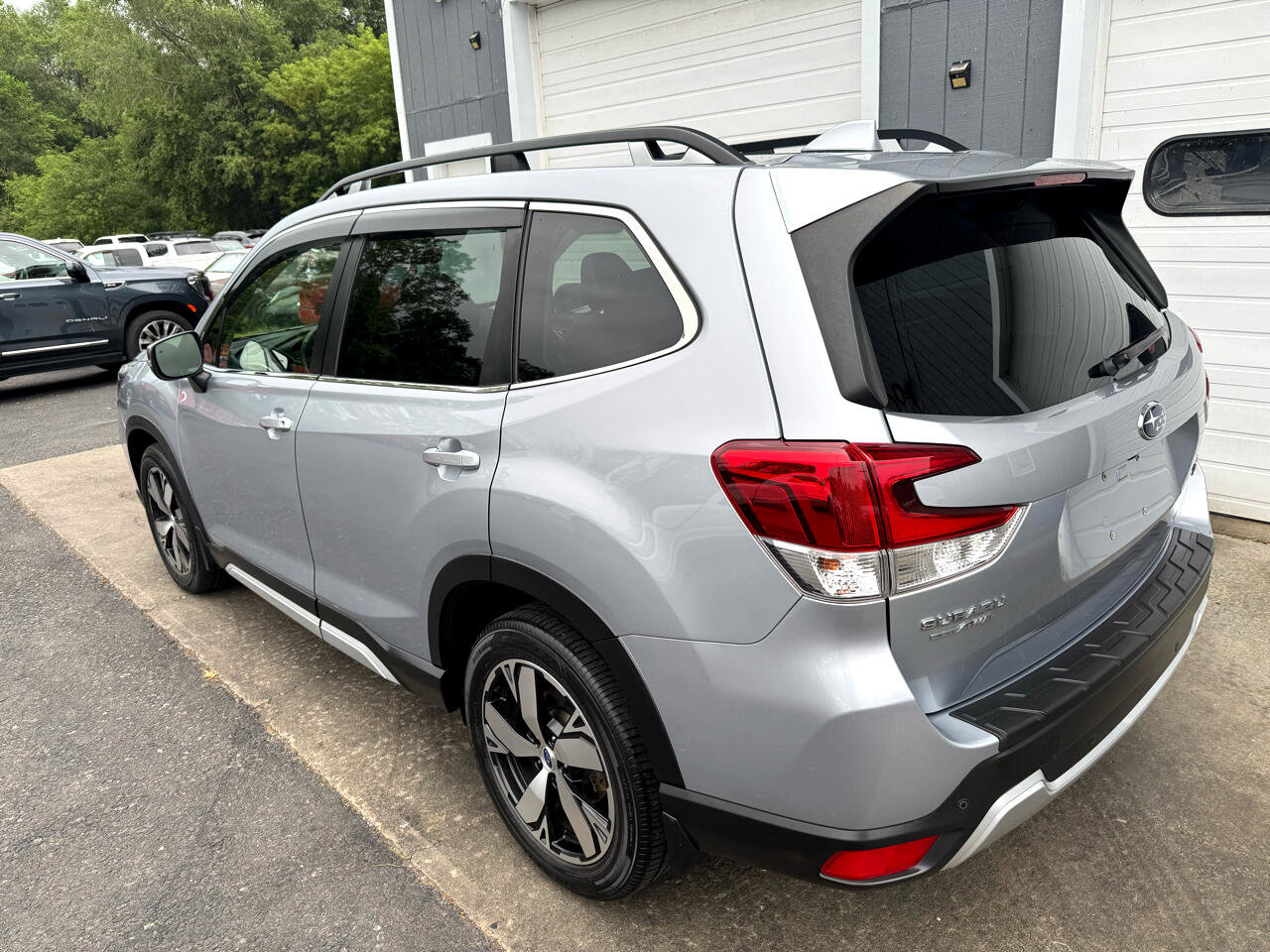 Used 2020 Subaru Forester Touring image 6