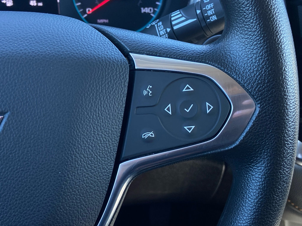 Used 2020 Chevrolet Traverse LS FWD image 27