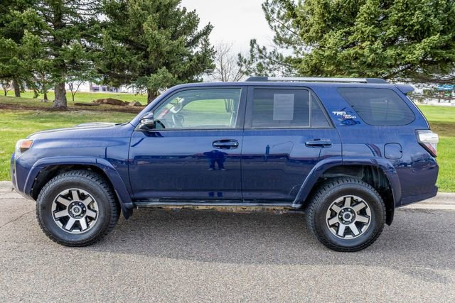Used 2018 Toyota 4Runner TRD Off-Road Premium AWD/4WD image 8