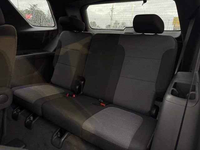 Used 2023 Chevrolet Traverse LT w/ Midnight/Sport Edition AWD/4WD image 9