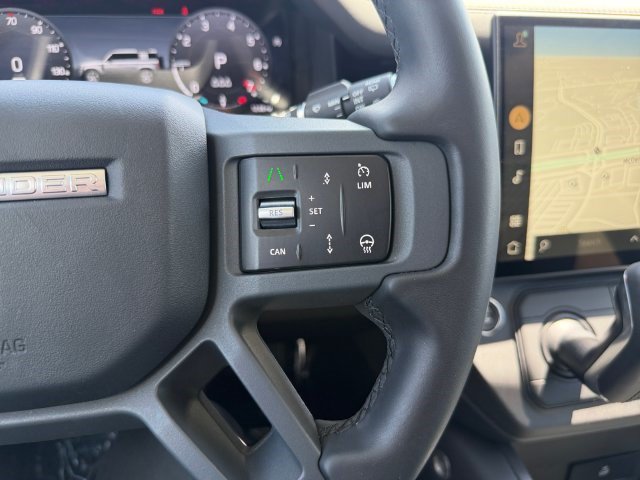 Certified 2026 Land Rover Defender 110 X-Dynamic SE AWD/4WD image 23
