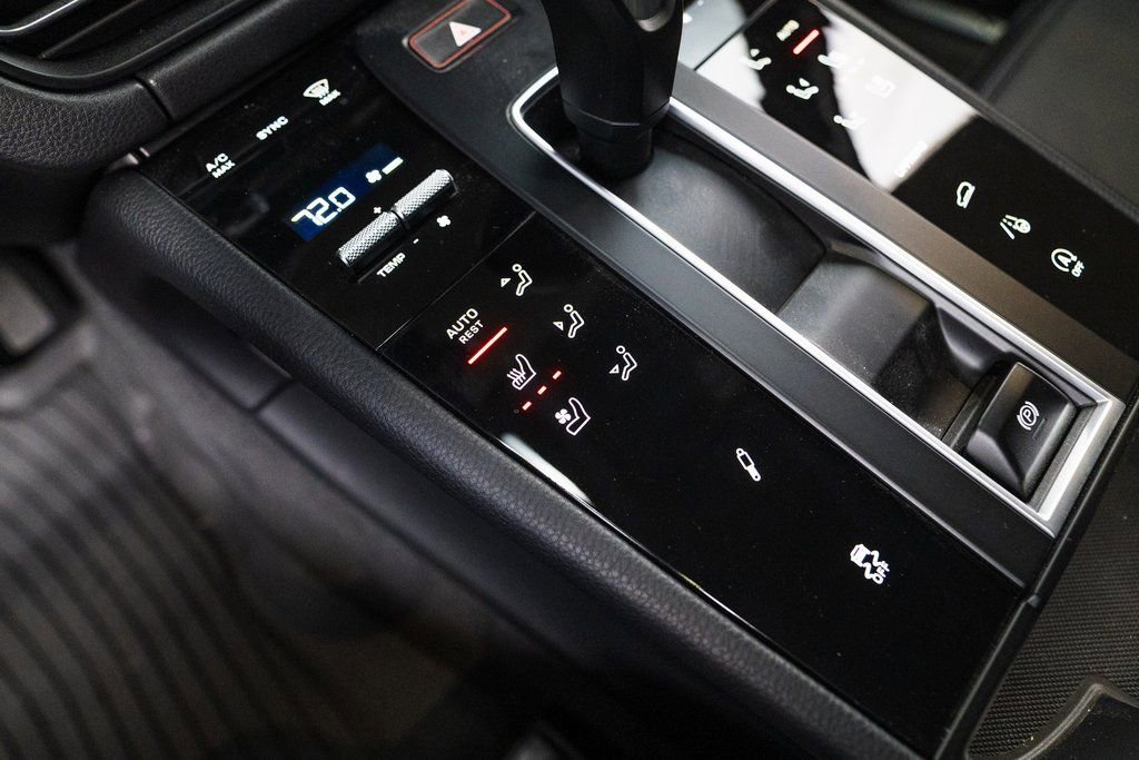 New 2026 Porsche Macan S AWD/4WD image 25