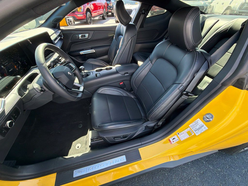 Used 2024 Ford Mustang GT Premium RWD image 12