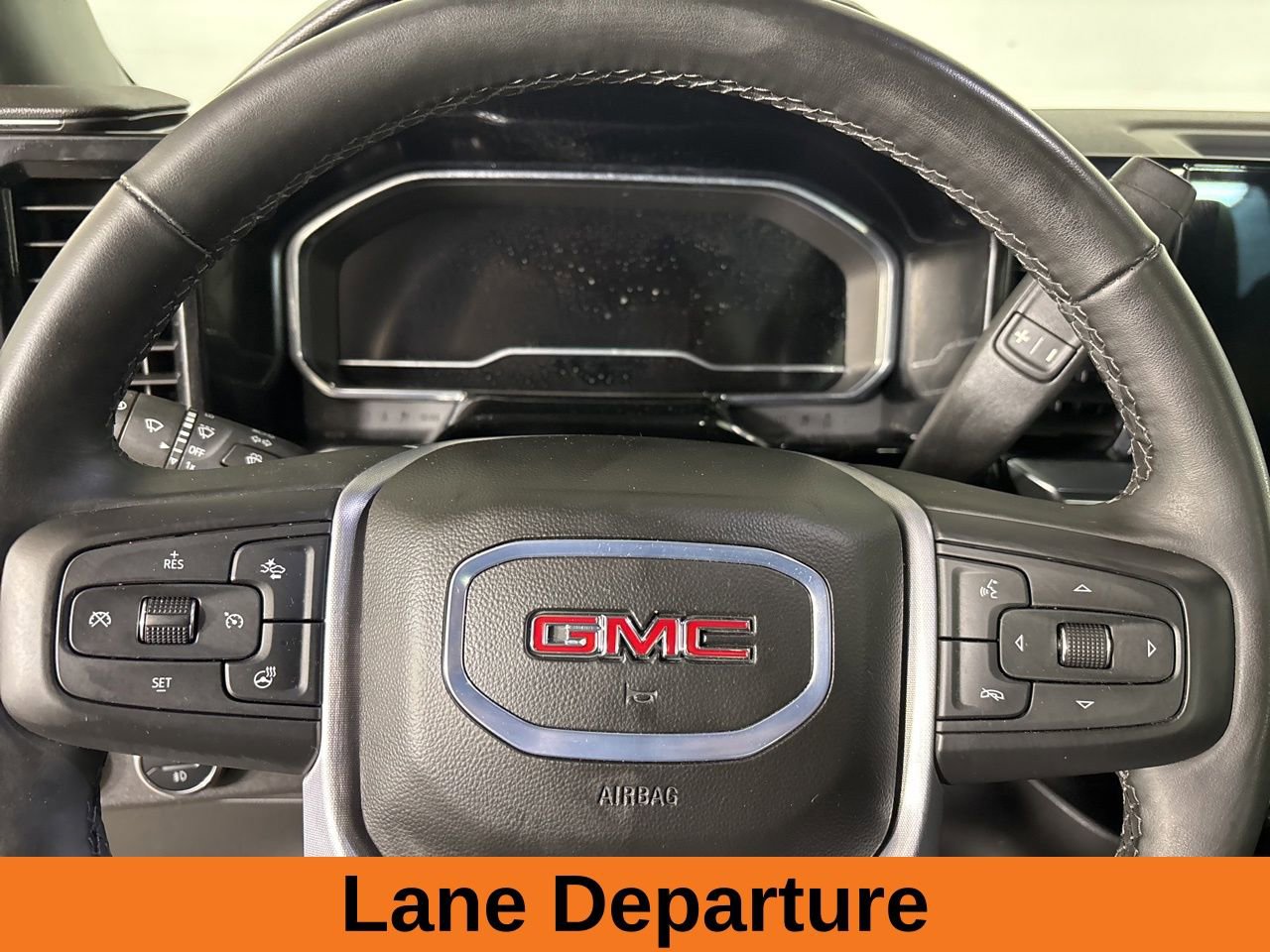 Used 2024 GMC Sierra 1500 Elevation image 12