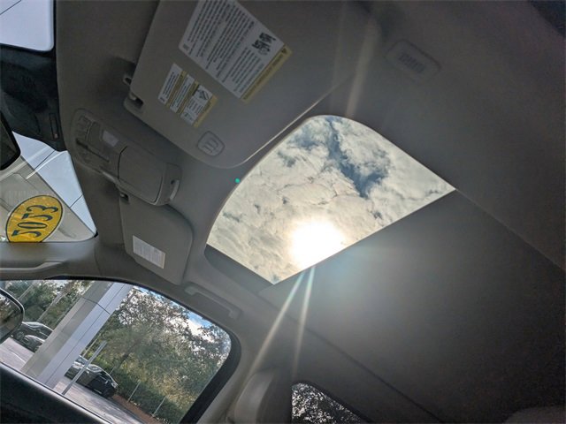 Used 2023 Ford Expedition Max Limited image 24