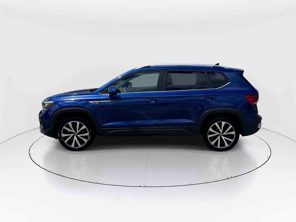 Used 2024 Volkswagen Taos SE FWD image 5