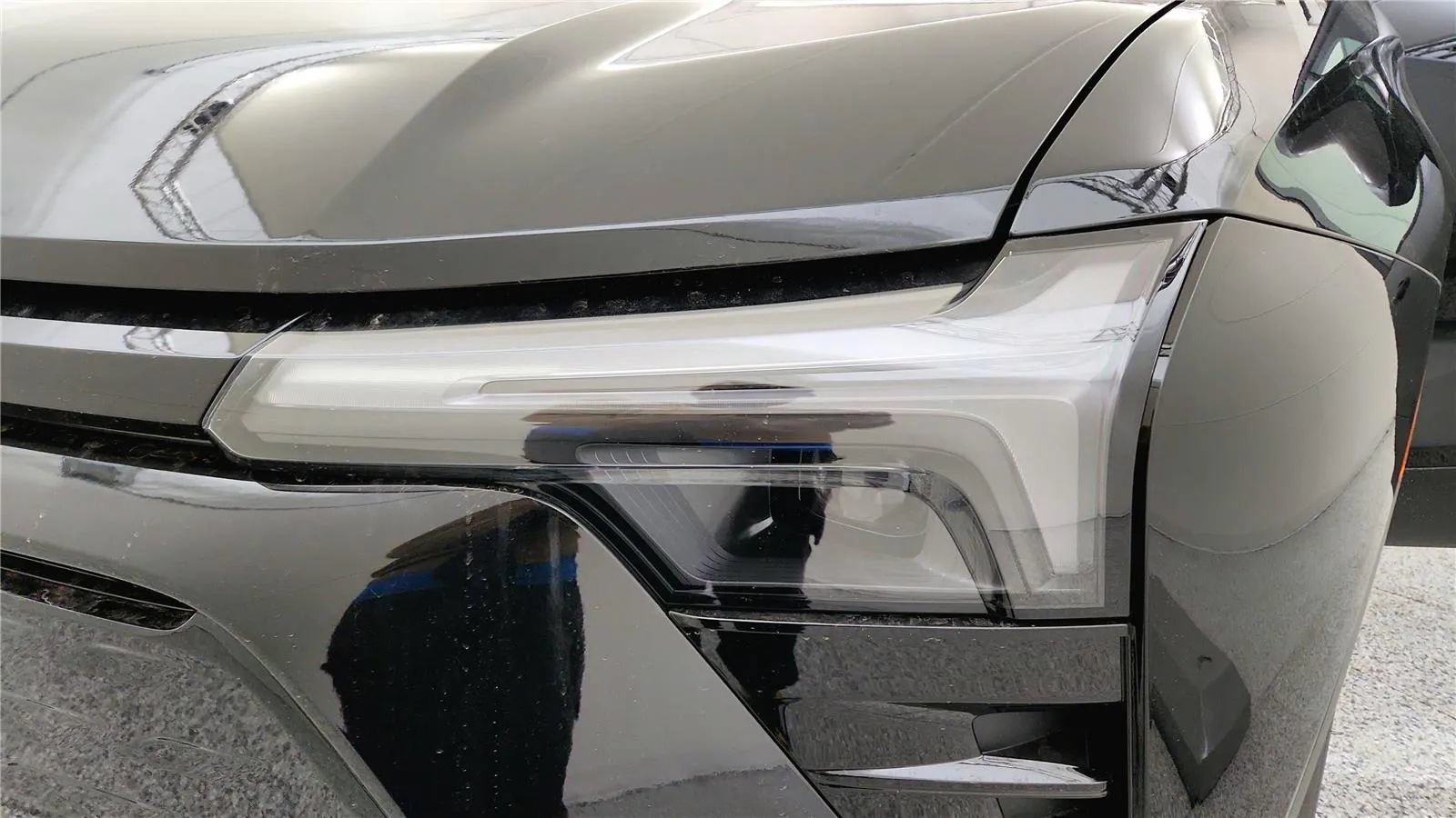 New 2026 Chevrolet Blazer EV LT AWD/4WD image 14