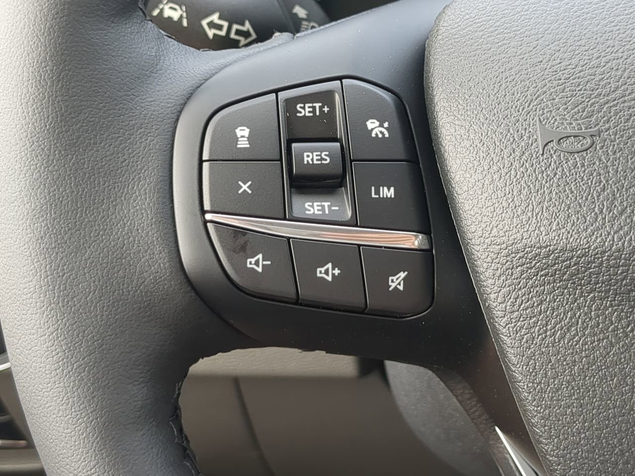 New 2025 Ford Transit 350 XLT image 23