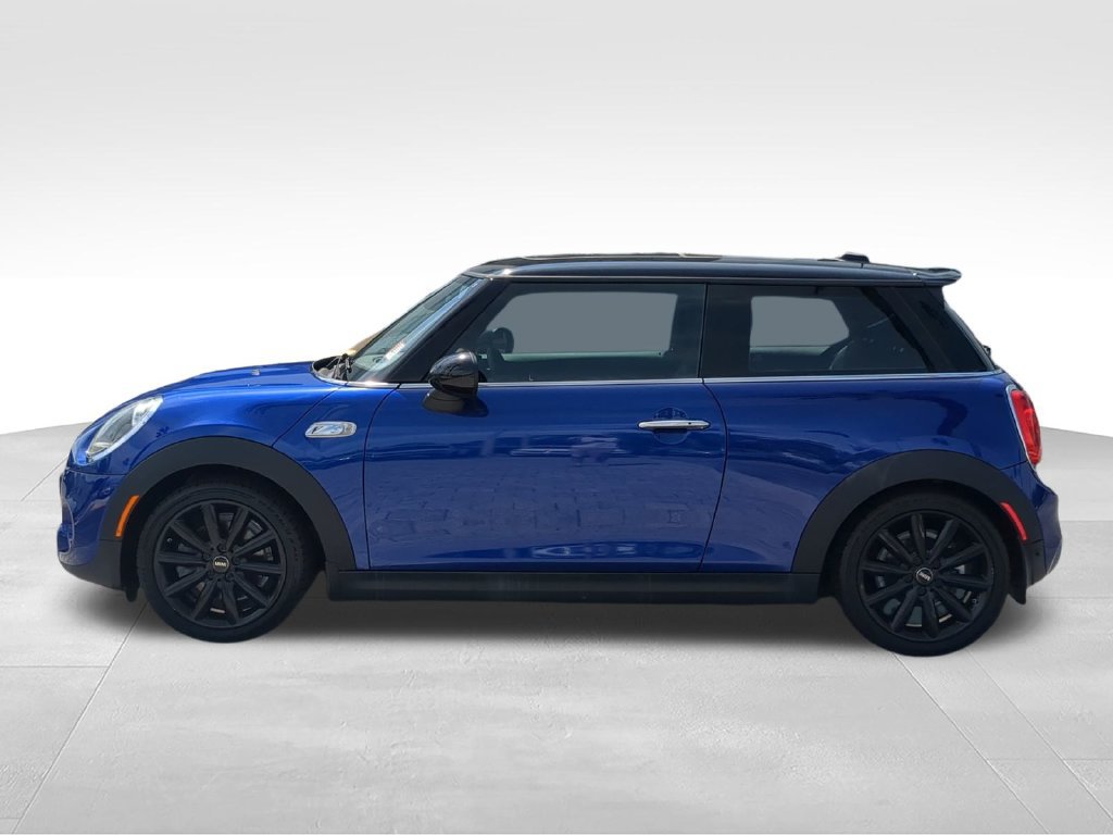 Used 2019 MINI Cooper S w/ Signature Upholstery Package FWD image 6
