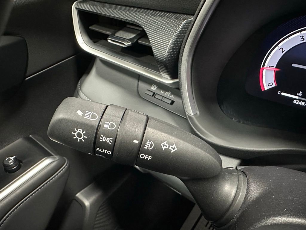 Used 2025 Toyota Highlander XSE image 21