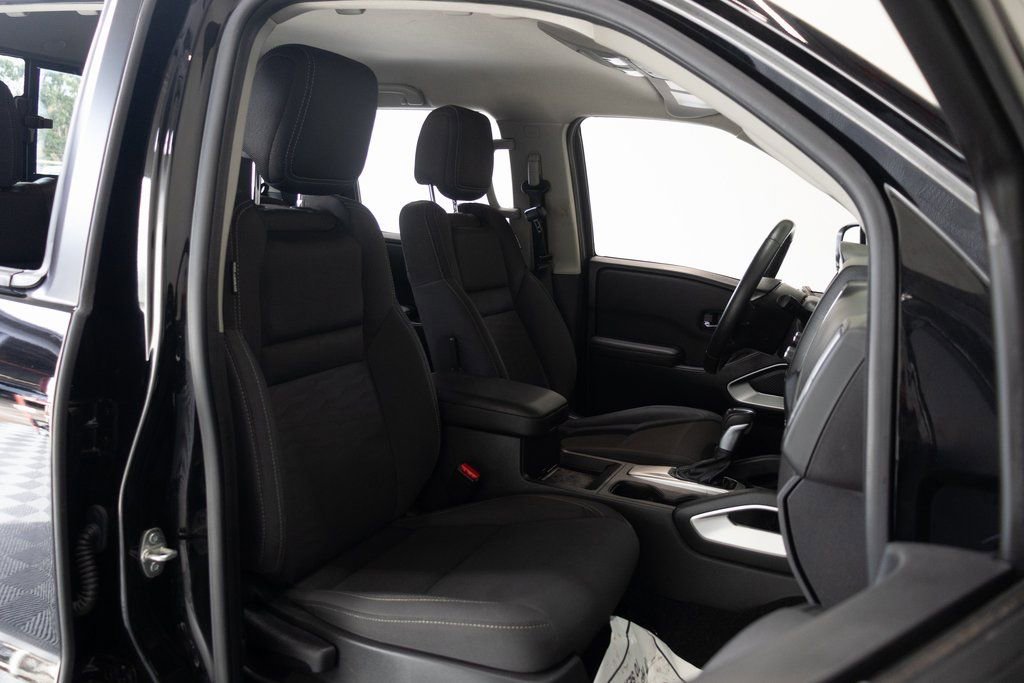 Used 2024 Nissan Frontier SV w/ SV Convenience Package RWD image 23