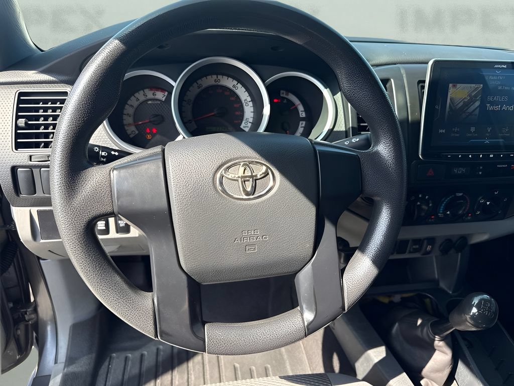 Used 2012 Toyota Tacoma 4x4 Regular Cab image 10