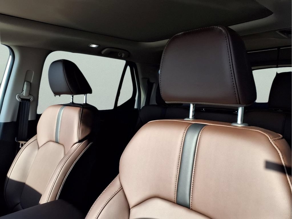 New 2026 Honda Pilot Touring image 17