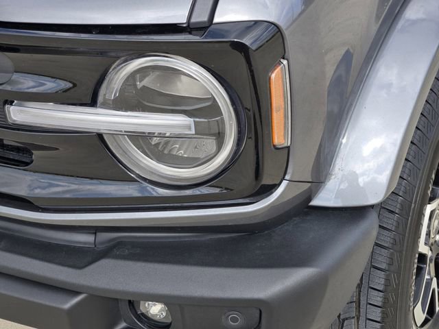 Used 2023 Ford Bronco Outer Banks AWD/4WD image 9