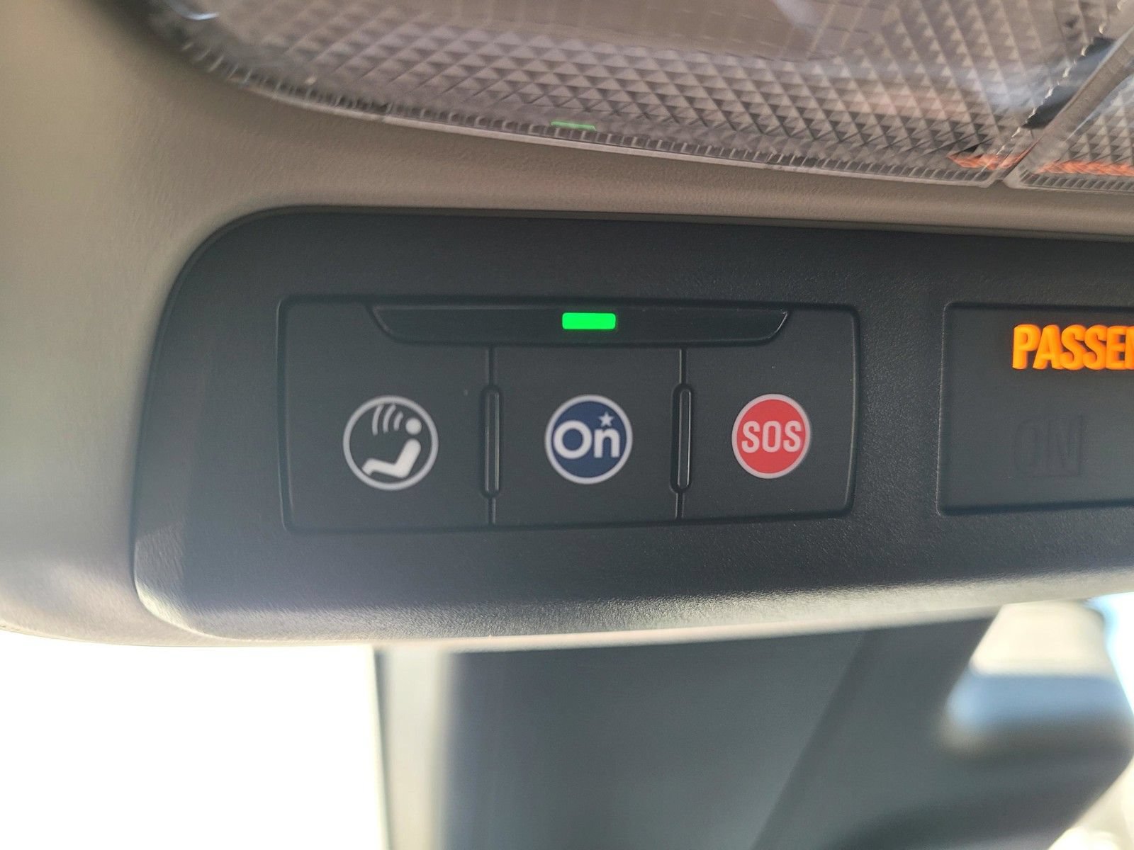 Used 2022 Buick Encore GX Preferred w/ Sport Touring Package FWD image 27