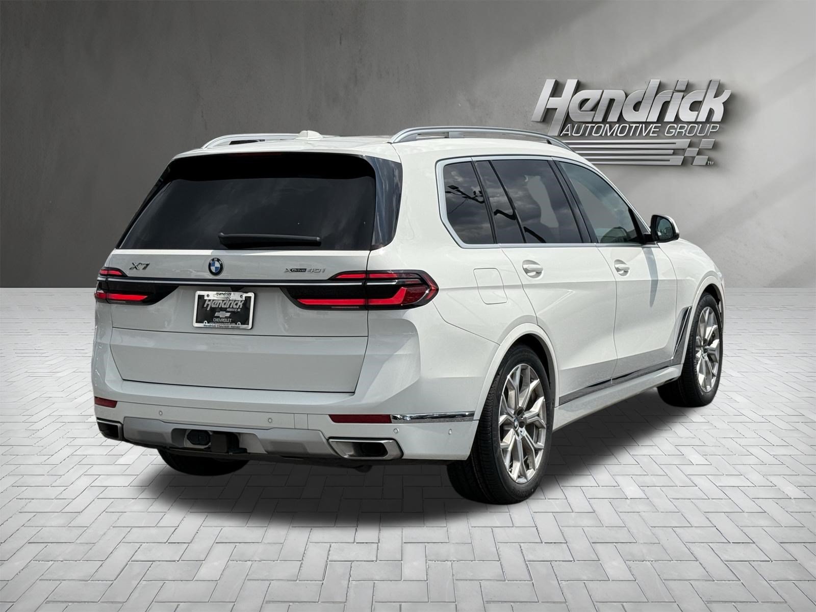 Used 2023 BMW X7 xDrive40i w/ Premium Package AWD/4WD image 10